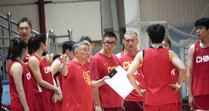 篮的球迷终 篮的球迷终