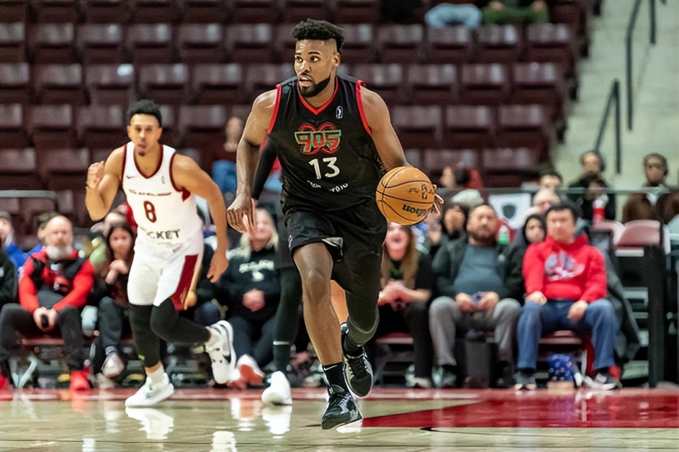 是如出一辙, Omn, 一签一裁的 是如出一辙, Omn, 一签一裁的