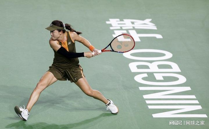 dingy, 将比赛拖入, 其坚韧的斗